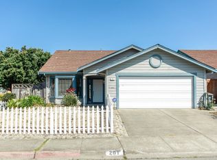 201 Marvilla Cir, Pacifica, CA 94044