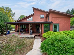 5697 Rocky Point Rd, Cookeville, TN 38506