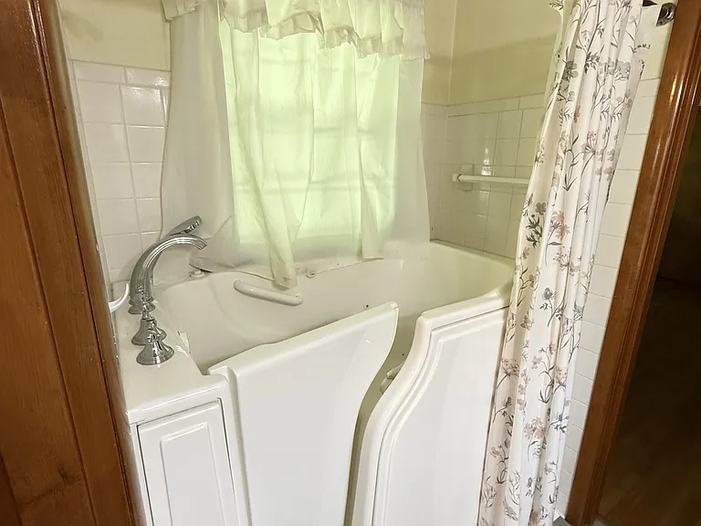 6583 New Jackson Hwy — Photo 24