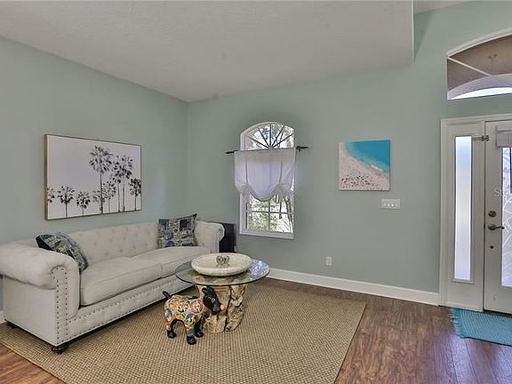 3rd image of 2315 Caraway Dr