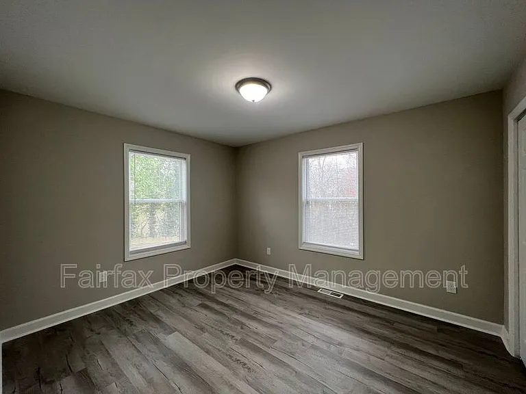 2311 Owen St #C — Photo 4
