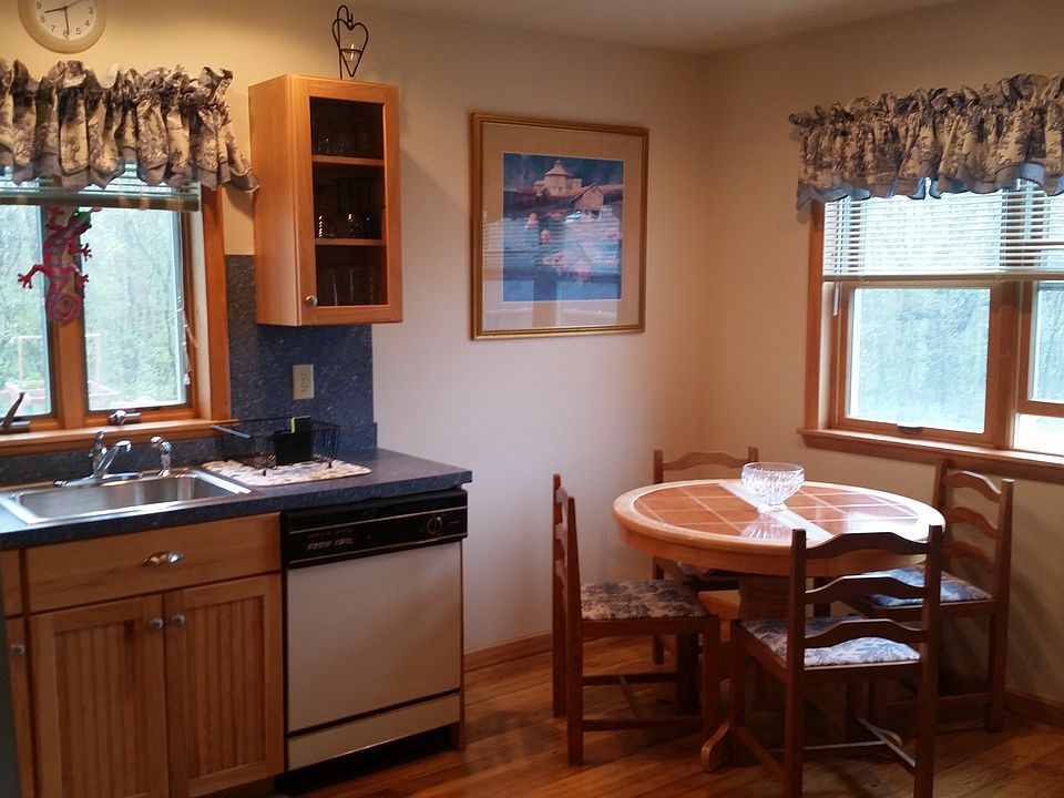 2nd image of 484 Roscoe Jones Rd