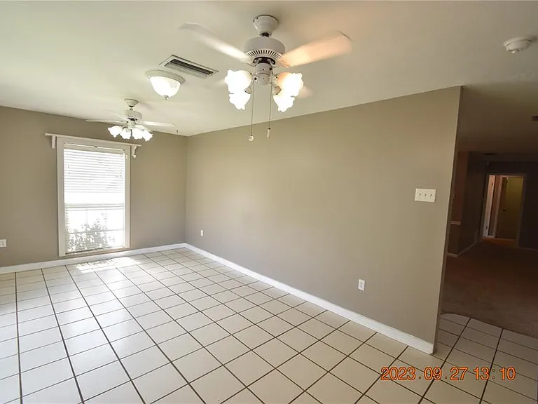 604 Southwood Cv — Photo 18