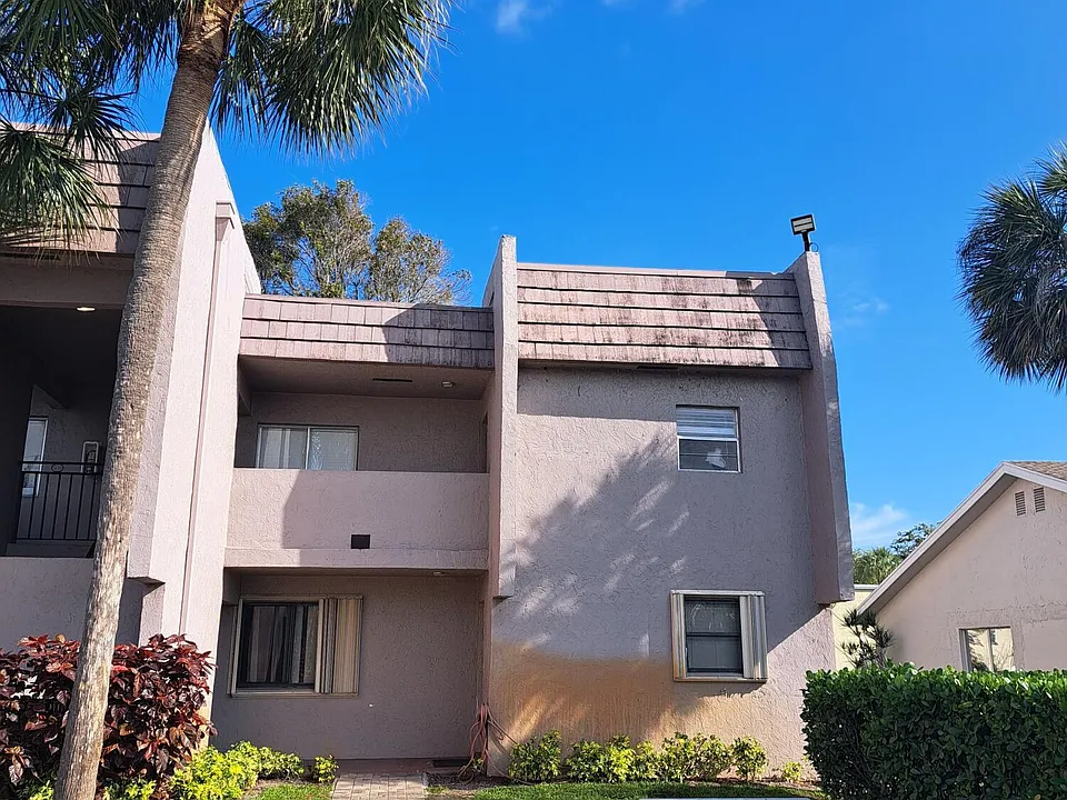 2929 Zorno Way #207