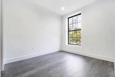 Rented by Michal Kuras, LREB