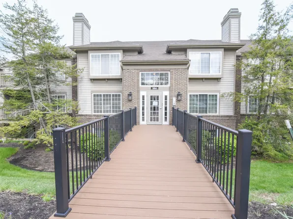 564 Cloverfield Ln APT 105, Fort Wright, KY 41011