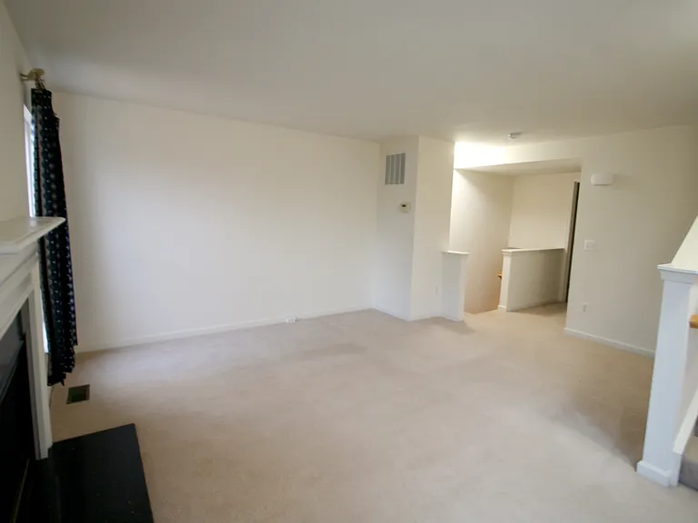 44501 Potter Ter — Photo 7