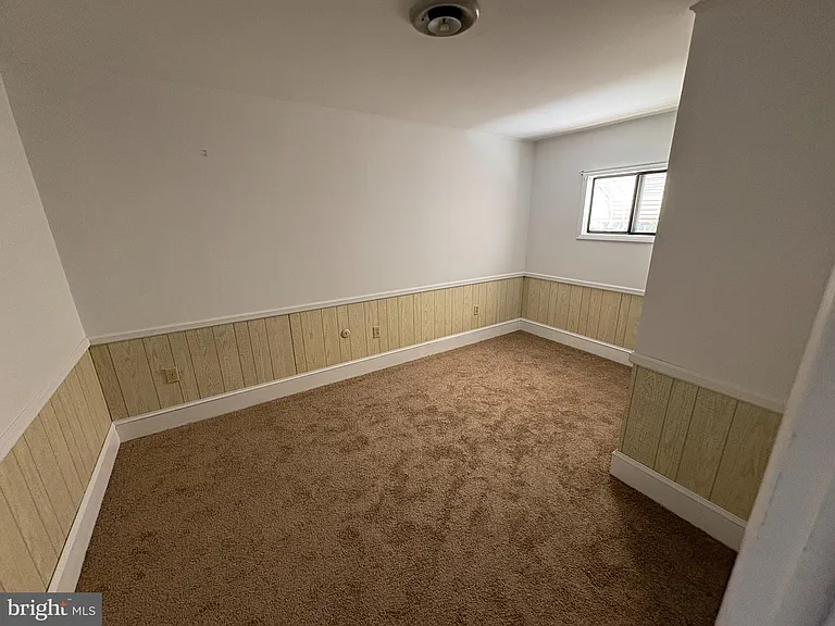 1370 Hornberger Ave — Photo 6