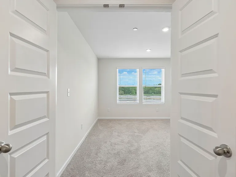 615 Club View Way — Photo 30