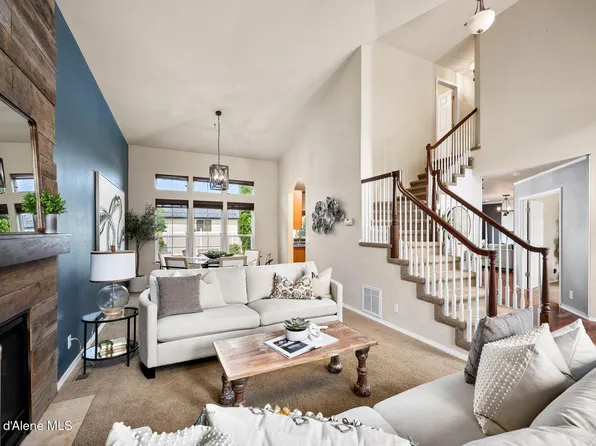 2547 W Blackberry Loop, Hayden Lake, ID 83835