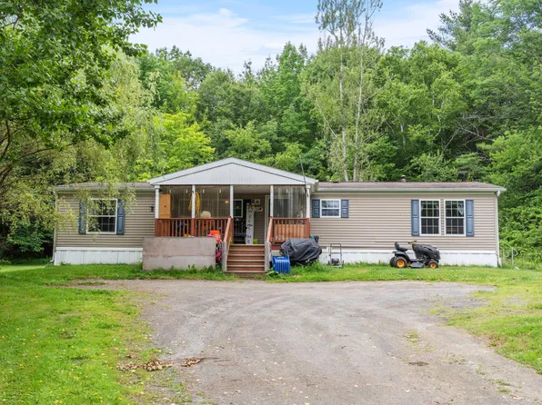 233 Norridgewock Road, Fairfield, ME 04937