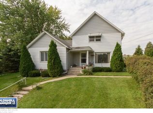 555 Maywood Ave, Green Bay, WI 54303