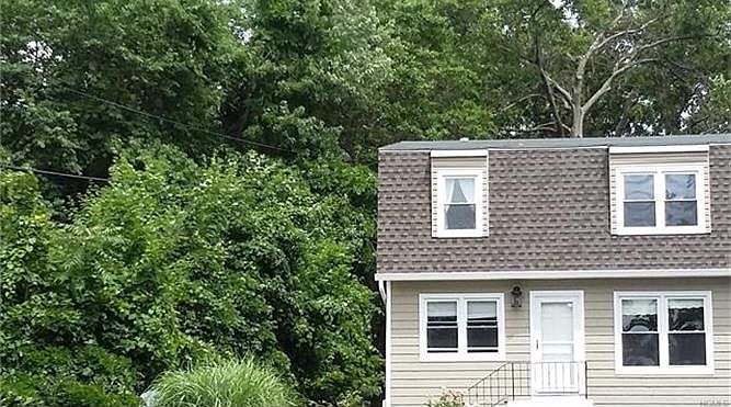 2nd image of 204-206 N Main St