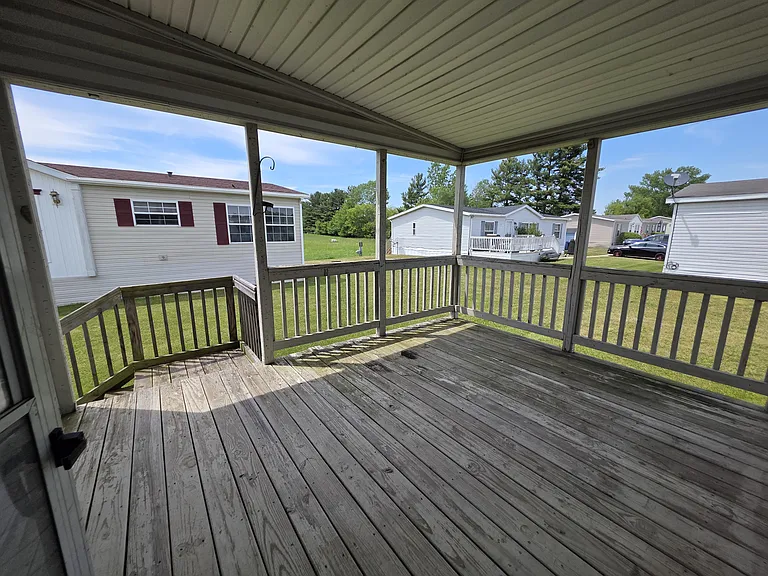 Pineview Estates — Photo 20