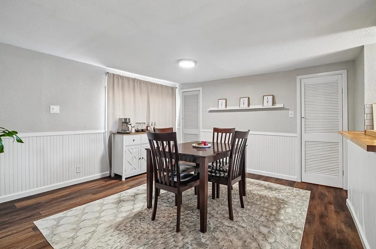 3 bed, 1390 sqft, $3,095 — Photo 3