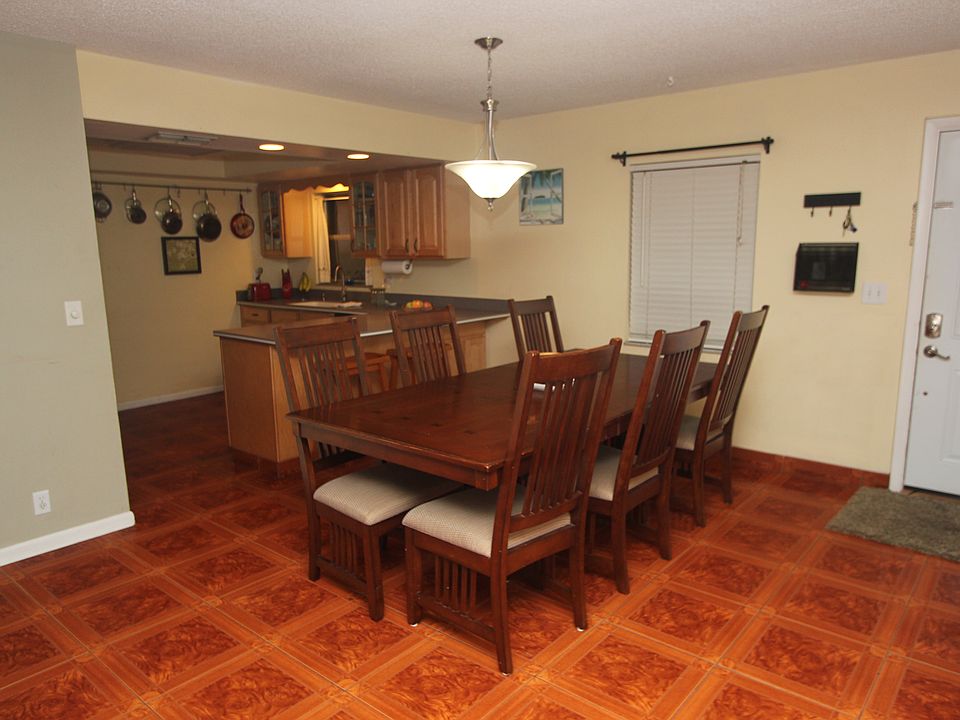 1st image of 1765 Lucas Dr