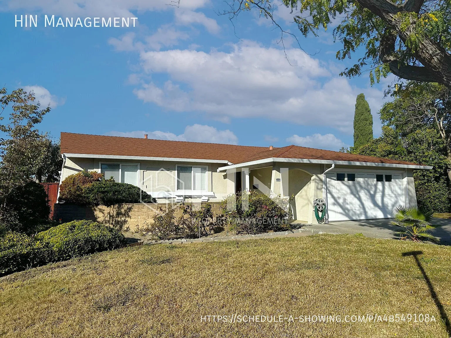3 bed, 2.0 bath, 1305 sqft, $4,200 — Photo 2
