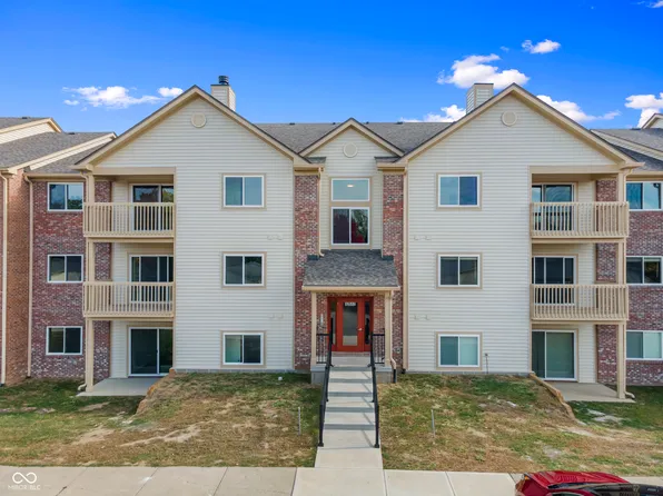 12517 Timber Creek Dr APT 11, Carmel, IN 46032