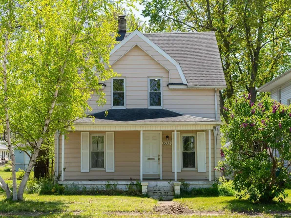 1533 Lincolnway St E, Mishawaka, IN 46544
