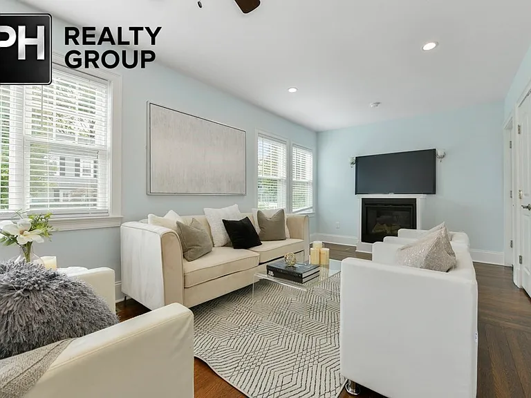 92 Fitchburg St #1 — Photo 3