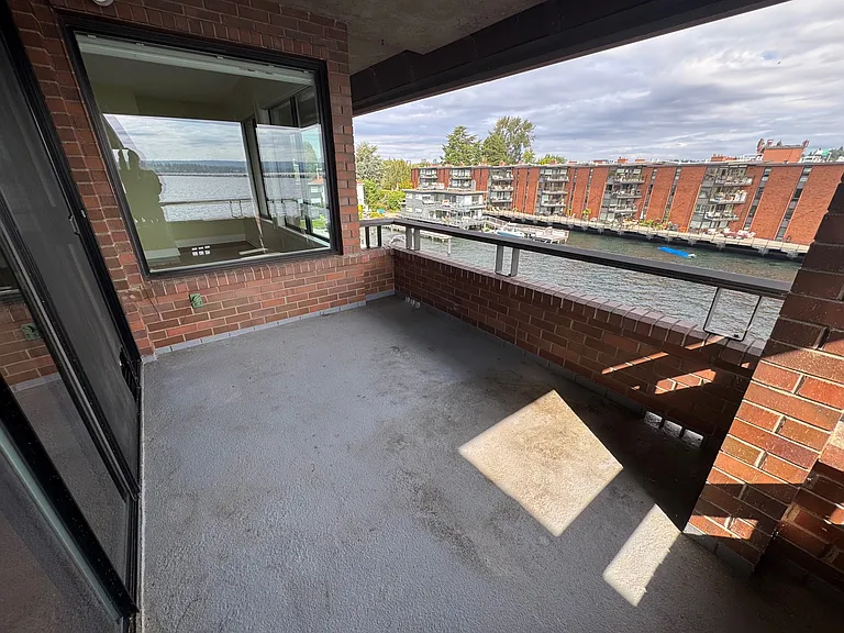 2330 43rd Ave E #1 — Photo 21