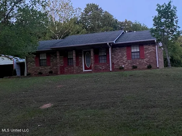 79 Barber Rd, Potts Camp, MS 38659