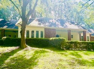 11 Aberdeen Rd, Natchez, MS 39120