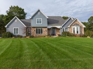 9974 Shephard Rdg, Kalamazoo, MI 49009