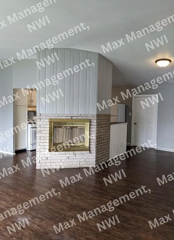 5500 Fillmore St — Photo 4