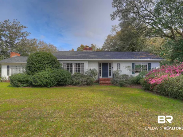 353 S Section St, Fairhope, AL 36532