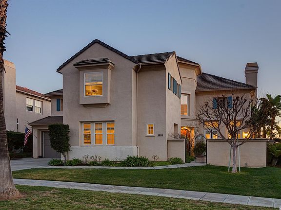 2nd image of 3925 Lilac Canyon Ln