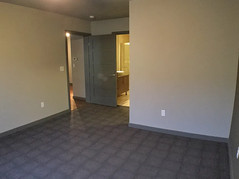 1530 NW Market St #810 — Photo 11