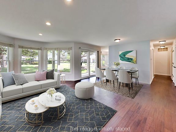 5th image of 40 Willow Pkwy #0