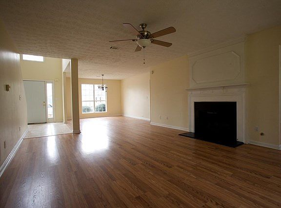 Very Open Floor Plan!