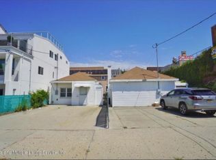 1611 Oriental Blvd, Brooklyn, NY 11235