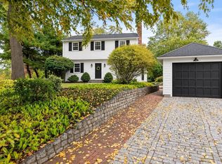 38 Hawthorne Rd, Wayland, MA 01778