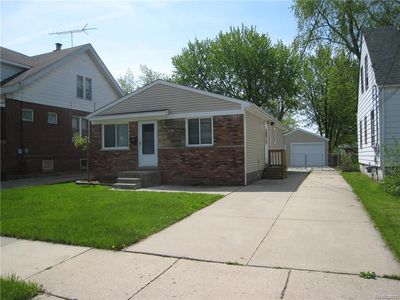 18184 Glendale St, Roseville, MI, 48066