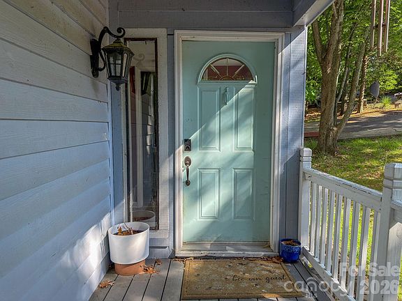 5th image of 27069 Catamaran Dr