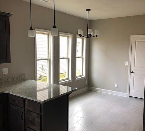 2nd image of 1260 Winterset Dr