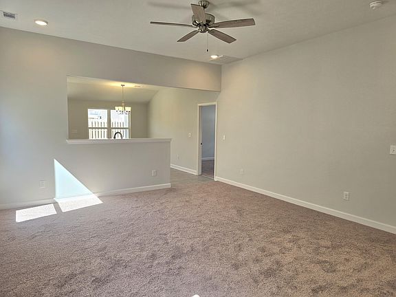 5th image of 8148 Bannock Circle
