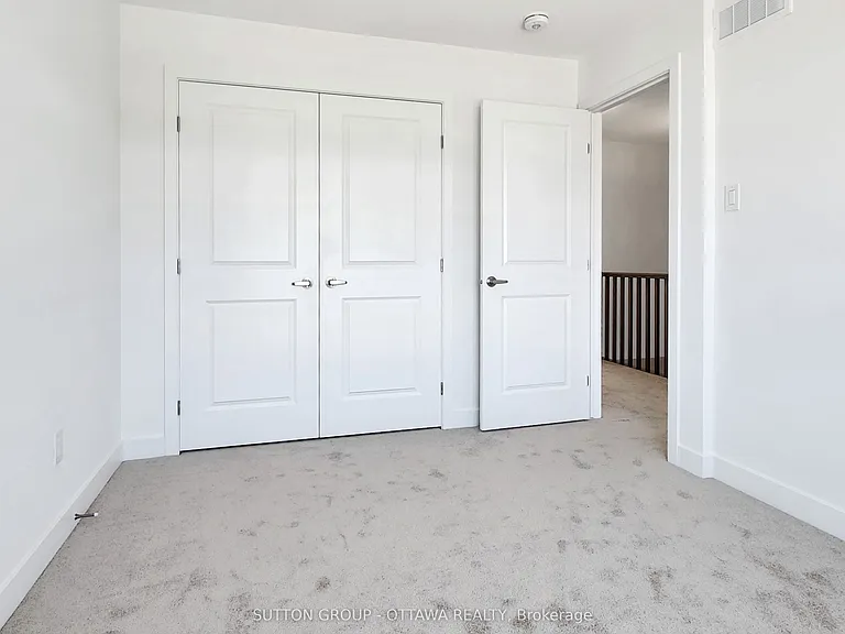 274 Darjeeling Ave — Photo 22
