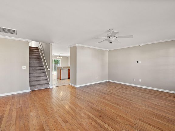 2nd image of 3531 Galaxy Rd