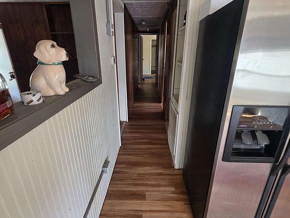 4th image of 330 Augusta Ave