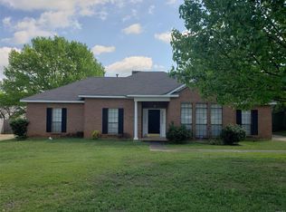 1873 Still Oaks Dr, Montgomery, AL 36117