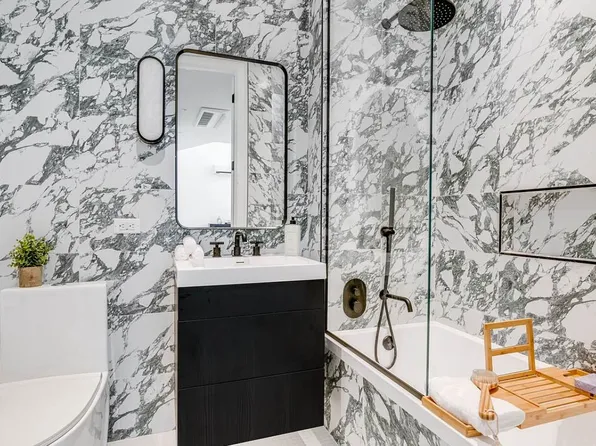 11-14 35th Avenue image 4 of 4