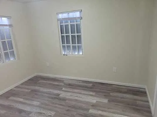 3 bed, 1200 sqft, $2,800 — Photo 3