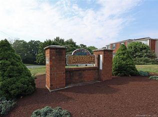 75 Heather Rdg #75, Shelton, CT 06484