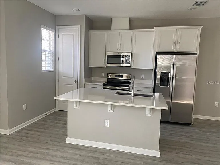 1457 Axel Graeson Ave — Photo 3