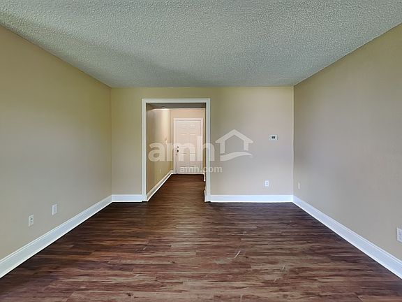 5th image of 368 Harts Ford Way