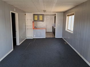 72 E Henry St, River Rouge, MI 48218